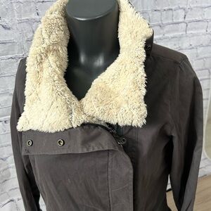 COLUMBIA womens small sherpa lined grey bomber jacket